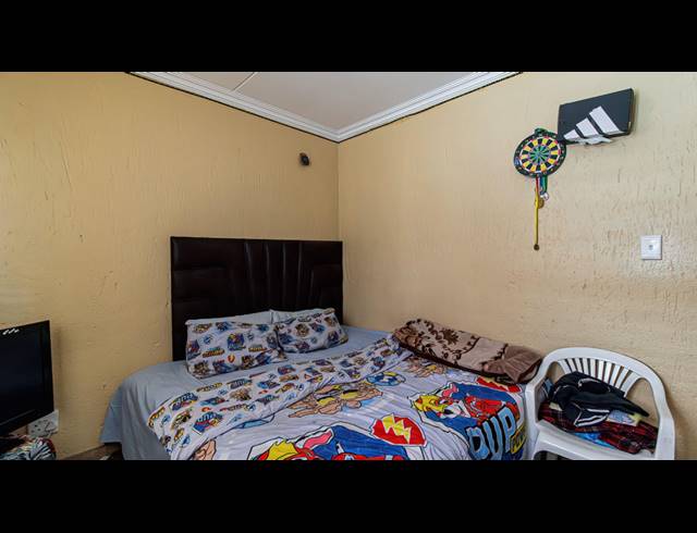 3 BEDROOM TOWNHOUSE FOR SALE IN MULBARTON
